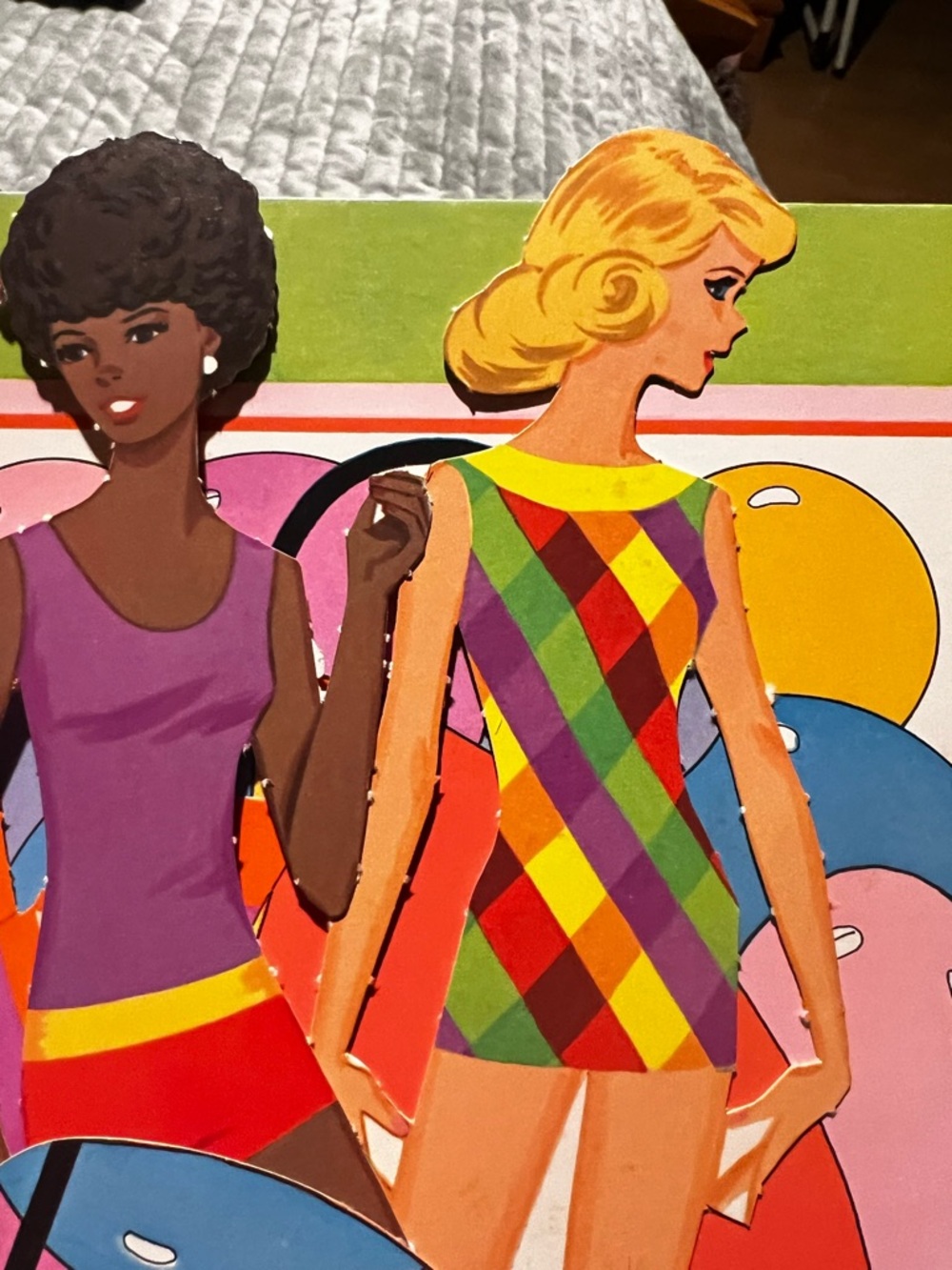 Barbie Vintage Paper doll Book with Barbie and friends - Picture 6 of 14